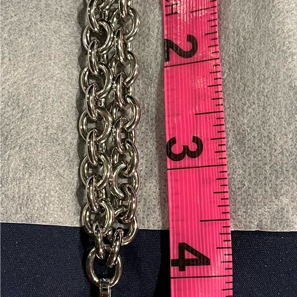 SPECIAL 🥂🎉🎊
SPECIAL NEW in BOX Dolce & Gabbana Bracelet sandals - Picture 9 of 10